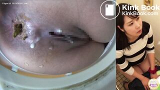 Cute japanese girl pooping 8