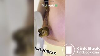 Beatiful girl pooping on toilet - video 14