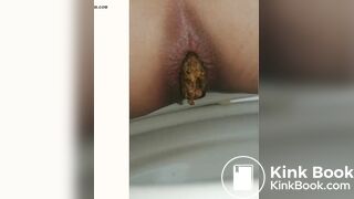 poop and pee close up