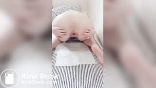 I put paper on the bed to poop