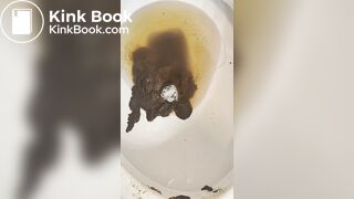 Emi twerks out her diarrhea over the toilet