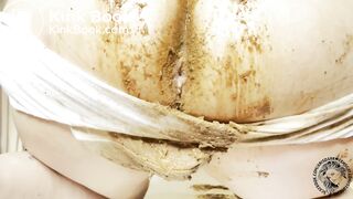 Xplosive diarrhea on panties @scatdark