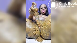 Shit in Pussy - video 3