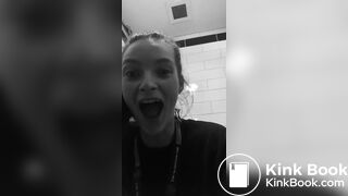 Girl Pooping & Farting