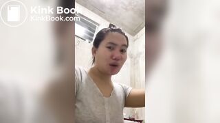 Pinoy Girl Poop Vlog