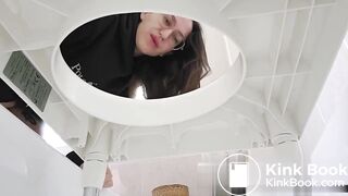 Spanish girl poop - video 8