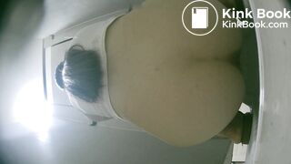 Chinese girl experiencing diarrhea - video 3
