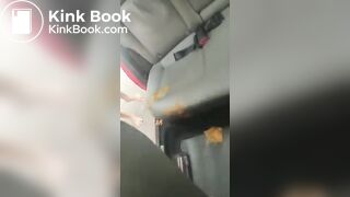 Girl shit herself in the Uber (Short vídeo )