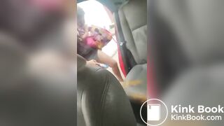 Girl shit herself in the Uber (Short vídeo )