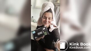 Morning poop toilet selfie