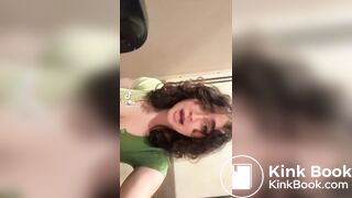 White girl toilet selfie (ass visible)