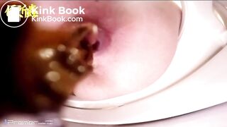 japanese giril shitting toilet 01