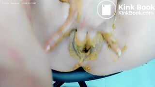 Latina camgirl has some dirty fun