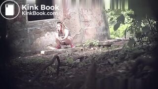 Blondiee poop - video 3