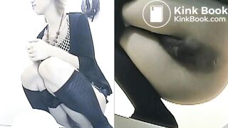 Japanese woman's toilet scene - video 176