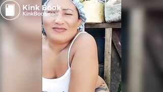 Girl Pooping - video 161