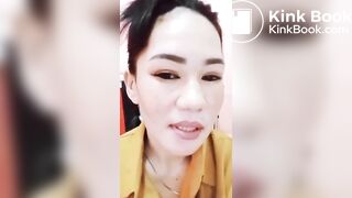 Indonesian Girl Pooping - video 3