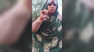 Indian desi bhabhi shitting - video 2