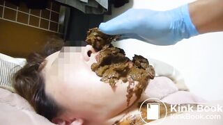 Part 3 Japanese girl Eat scat and lick anal
