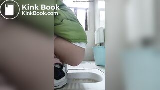 SQUAT TOILET POO