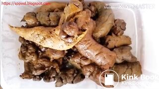 Girl pooping - video 814