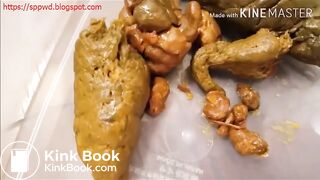 Girl pooping - video 814