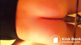 Girl pooping - video 800