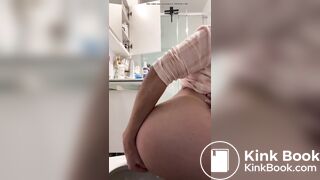 Side poop - video 6