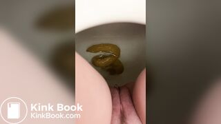 Girl take a long shit on a public bathroom