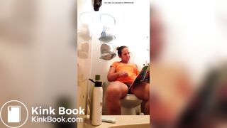 Pooping With Her Feet Up