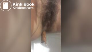 Girl pooping on toilet - video 189