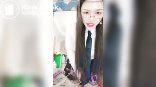 TikTok girl poop