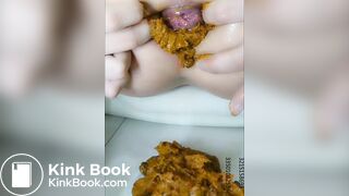 Chinese girl spread asshole scat