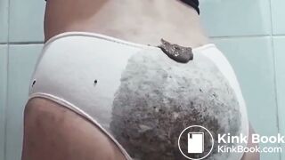 Girl fills panties to the brim