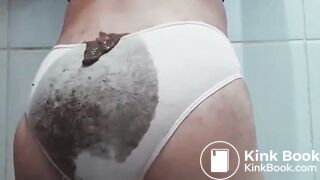 Girl fills panties to the brim