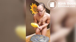 giantess with dirty ass and shitting