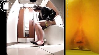 Asian girl Pooping Voyeur