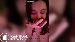 Fattie Smelling Her Poop