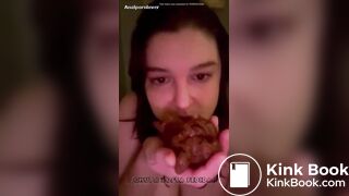 Fattie Smelling Her Poop