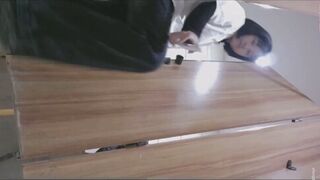CHINESE TOILET VOYEUR POOPING 6