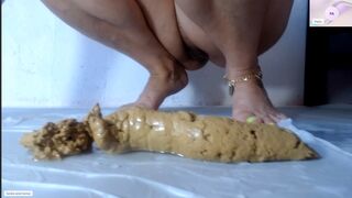 Squirt & Big Log Janet