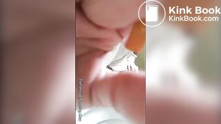 pooping on toilet