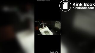 Pooping - video 669