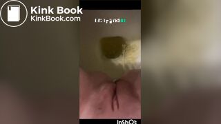 Pooping - video 657