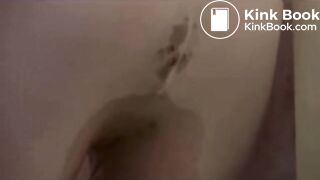 poop in white tights