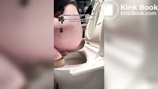 Girl pooping in toilet 016