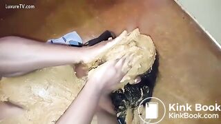 scat couple - video 42