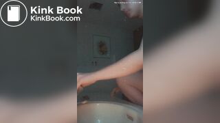 Potty time struggler