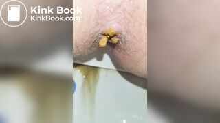 My friend pooping - 4