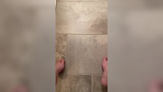 Girl pooping on toilet - video 8